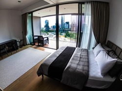 oue-twin-peaks photo thumbnail #7